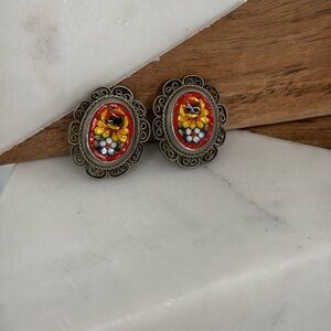 Vintage Italian 1960s filigree silver micro-mosaic floral clip-on earrings E33